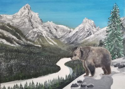 Bear on Snow Ridge 01